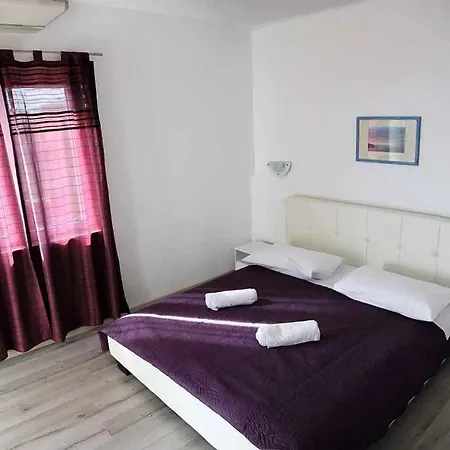 Apartamento In - Sibenik Riviera 42482 Primošten